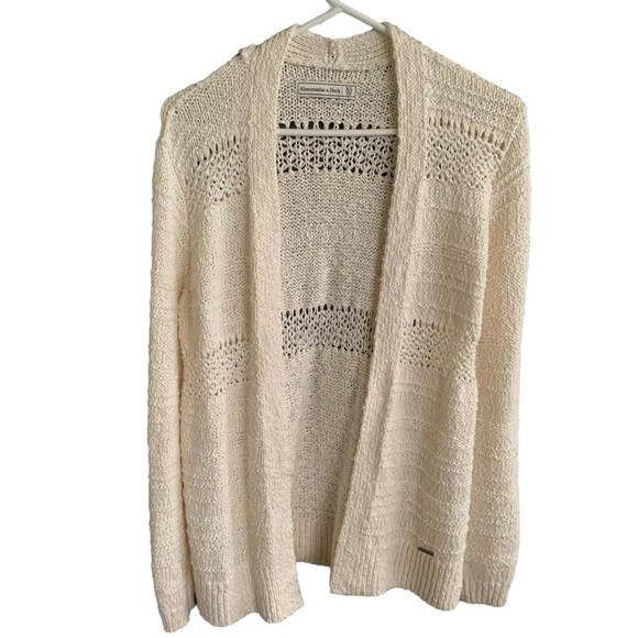 Abercrombie & Fitch Sweaters - Abercrombie & Fitch Cardigan Sweater Women’s Size XS